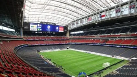 阿森纳17轮对阵西汉姆联取得2-0胜利，马丁内利建功S罗替补贡献亮点